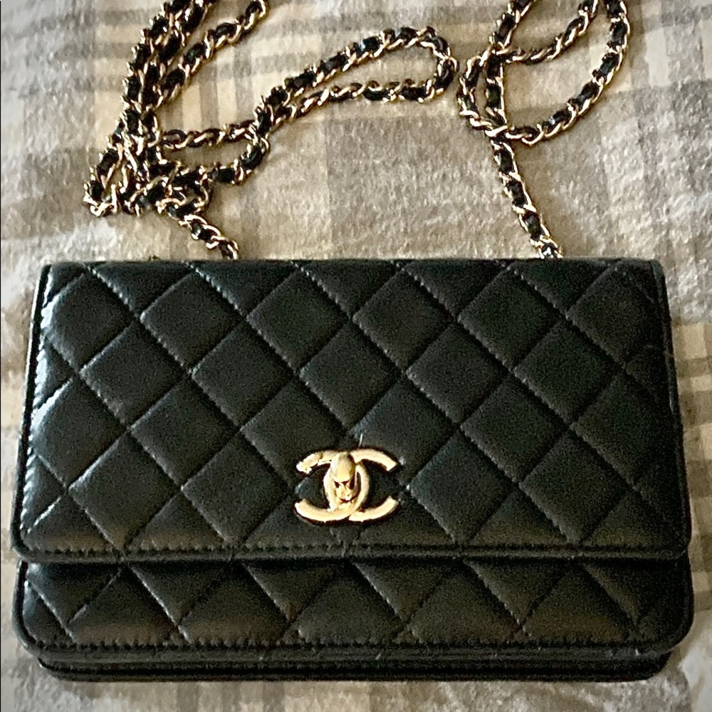 Chanel black Trendy WOC